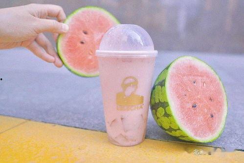 吃瓜队长吃最新最火的瓜,吃瓜队长独家爆料，带你一探究竟！