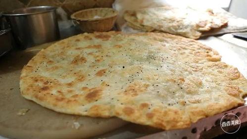 吃货小伟哈密瓜饼