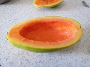 椰奶吃瓜,椰奶甜品搭配夏日吃瓜新风尚