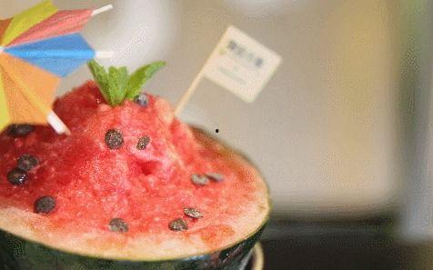 瑟瑟吃瓜,揭秘娱乐圈背后的那些事儿